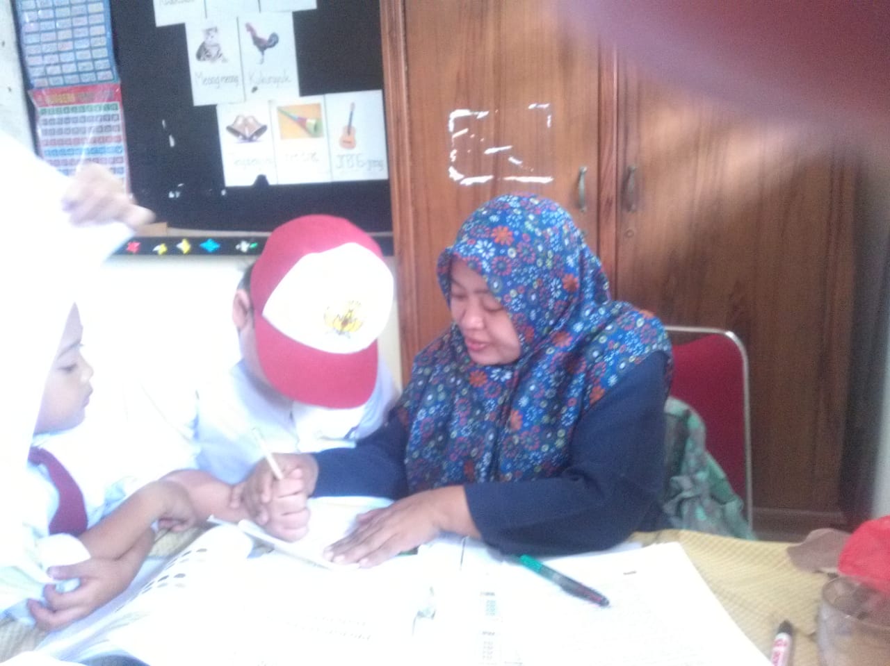 Arahan oleh Guru Kelas